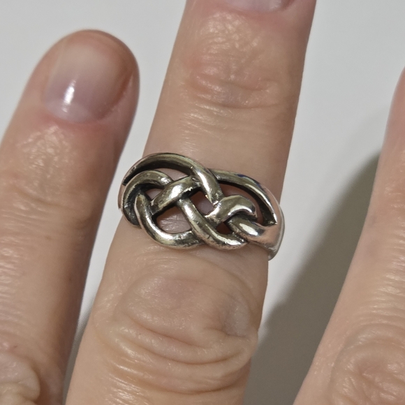 Vintage Sterling Silver open knot ring size 7 - Picture 6 of 13